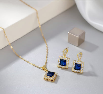 Regal Sapphire Ensemble - 18K Gold Set